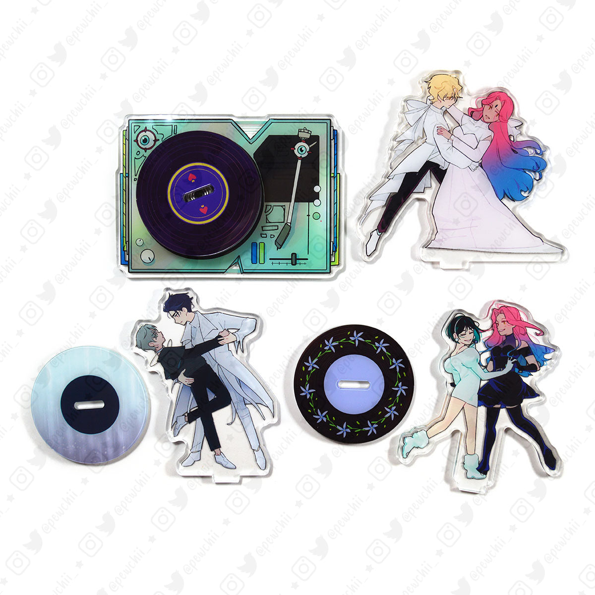 Alien Stage Spinning Standees